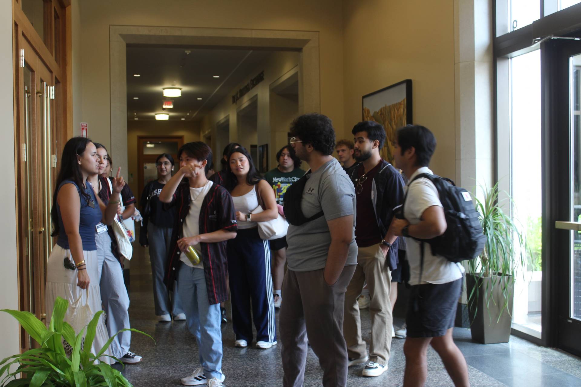 ASAP students tour the Seidman building on Pew Campus.